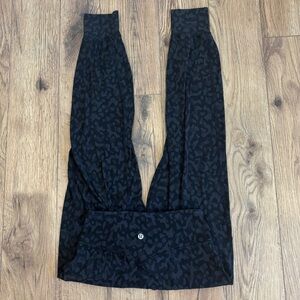 Lululemon Align Joggers 28" Size 4 In Formation Camo Deep Coal Multi